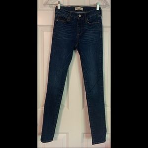 Gap True Skinny Jean